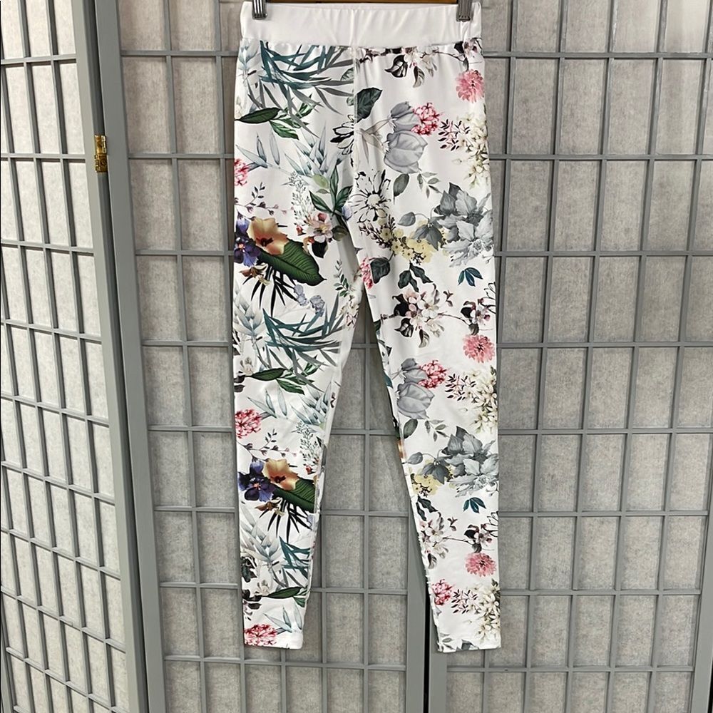 Forever 21 Floral Women’s Leggings, Size Small
